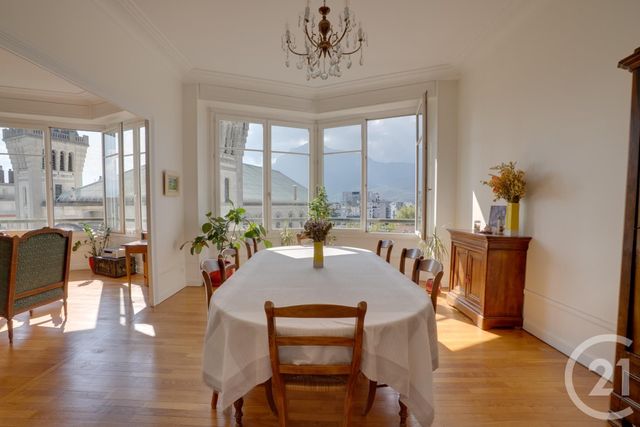 Appartement T6 à vendre - 6 pièces - 155.0 m2 - GRENOBLE - 38 - RHONE-ALPES - Century 21 Immobilier Du Palais