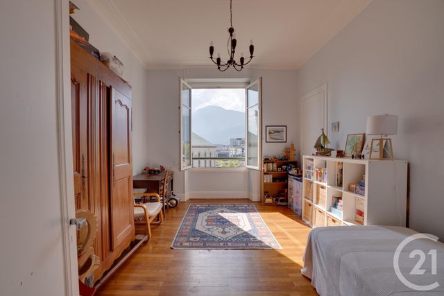 Appartement T6 à vendre - 6 pièces - 155.0 m2 - GRENOBLE - 38 - RHONE-ALPES - Century 21 Immobilier Du Palais