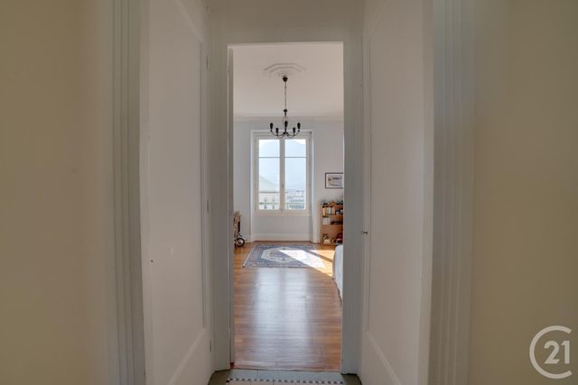 Appartement T6 à vendre - 6 pièces - 155.0 m2 - GRENOBLE - 38 - RHONE-ALPES - Century 21 Immobilier Du Palais