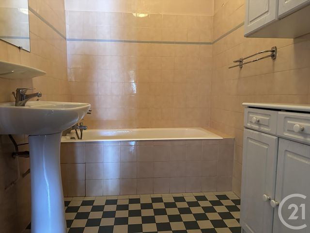 Appartement T5 à vendre - 5 pièces - 144.33 m2 - GRENOBLE - 38 - RHONE-ALPES - Century 21 Immobilier Du Palais