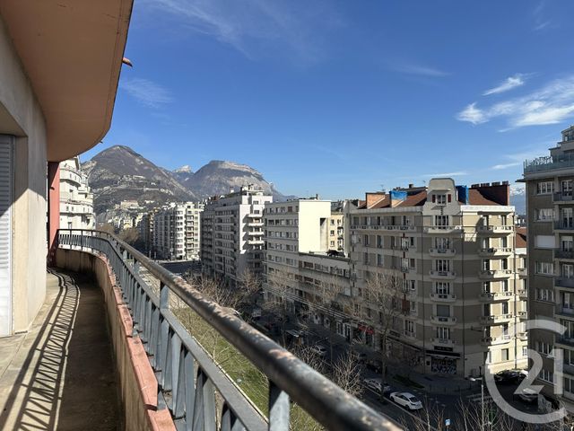 Appartement T5 à vendre - 5 pièces - 144.33 m2 - GRENOBLE - 38 - RHONE-ALPES - Century 21 Immobilier Du Palais