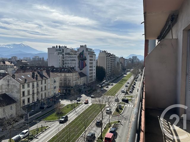 Appartement T5 à vendre - 5 pièces - 144.33 m2 - GRENOBLE - 38 - RHONE-ALPES - Century 21 Immobilier Du Palais