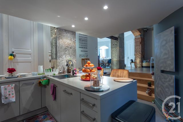 Afficher la photo en grand Appartement T6 à vendre - 6 pièces - 157.6 m2 - GRENOBLE - 38 - RHONE-ALPES - Century 21 Immobilier Du Palais