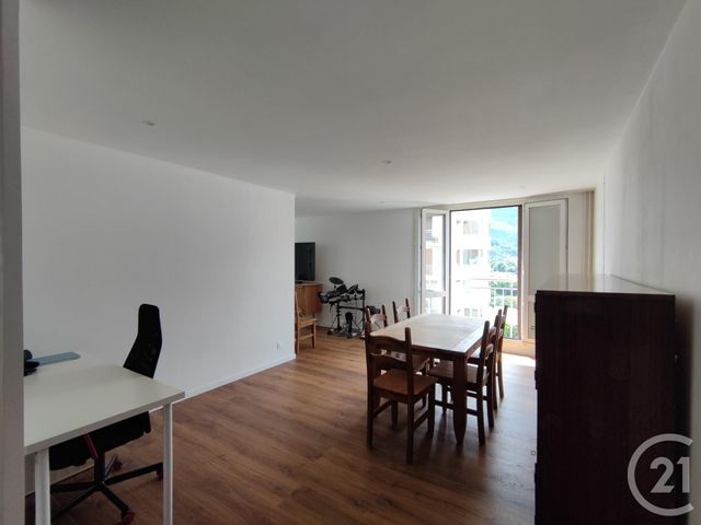 Appartement T4 à vendre - 4 pièces - 83.47 m2 - SEYSSINS - 38 - RHONE-ALPES - Century 21 Immobilier Du Palais