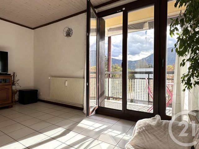 Appartement T5 à vendre - 5 pièces - 92.77 m2 - VIZILLE - 38 - RHONE-ALPES - Century 21 Immobilier Du Palais