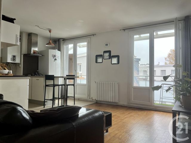 Appartement T4 à vendre - 4 pièces - 65.35 m2 - GRENOBLE - 38 - RHONE-ALPES - Century 21 Immobilier Du Palais