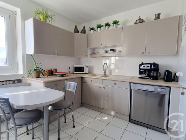 Appartement F4 à vendre - 4 pièces - 106.3 m2 - GRENOBLE - 38 - RHONE-ALPES - Century 21 Immobilier Du Palais