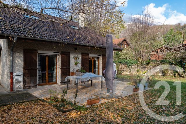 maison à vendre - 5 pièces - 108.39 m2 - ST EGREVE - 38 - RHONE-ALPES - Century 21 Immobilier Du Palais