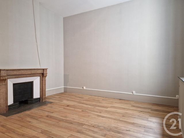 Appartement F3 à vendre - 3 pièces - 92.0 m2 - GRENOBLE - 38 - RHONE-ALPES - Century 21 Immobilier Du Palais