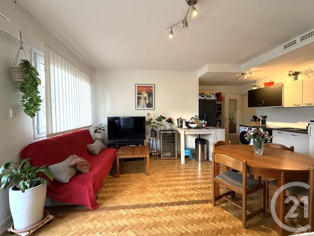 Appartement F2 à vendre - 2 pièces - 51.85 m2 - GRENOBLE - 38 - RHONE-ALPES - Century 21 Immobilier Du Palais