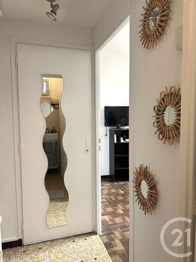 Appartement Studio à vendre - 1 pièce - 15.94 m2 - GRENOBLE - 38 - RHONE-ALPES - Century 21 Immobilier Du Palais