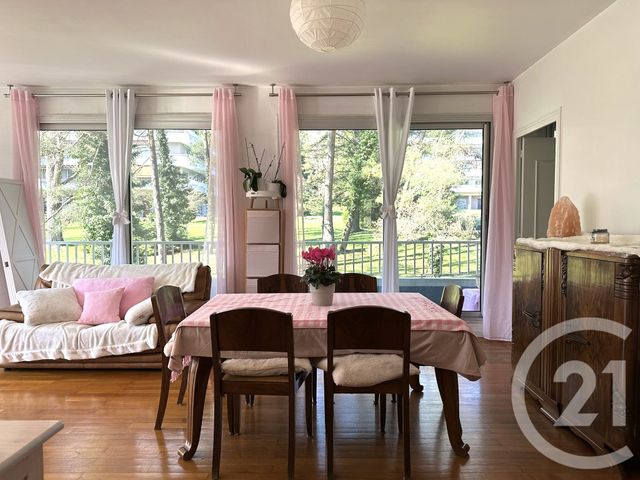 Appartement T2 à vendre - 2 pièces - 80.24 m2 - MEYLAN - 38 - RHONE-ALPES - Century 21 Immobilier Du Palais