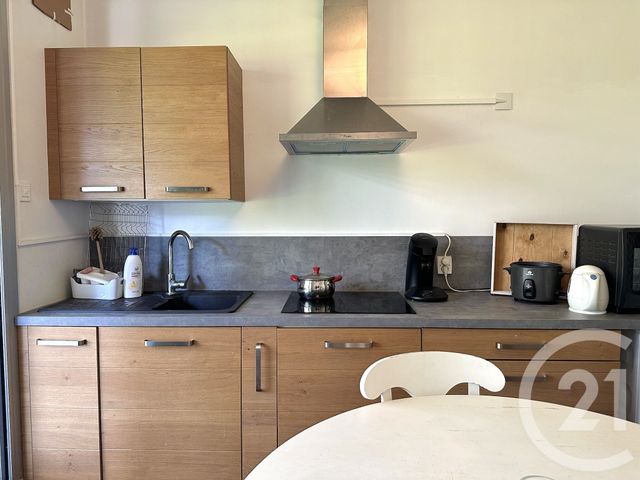 Appartement T2 à vendre - 2 pièces - 80.24 m2 - MEYLAN - 38 - RHONE-ALPES - Century 21 Immobilier Du Palais