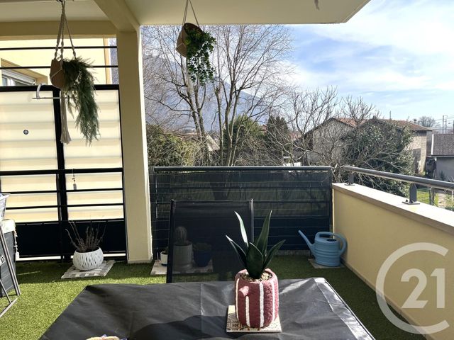 Appartement T3 à vendre - 3 pièces - 63.59 m2 - FONTANIL CORNILLON - 38 - RHONE-ALPES - Century 21 Immobilier Du Palais