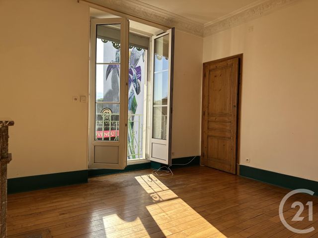 Appartement T2 à vendre - 2 pièces - 50.11 m2 - GRENOBLE - 38 - RHONE-ALPES - Century 21 Immobilier Du Palais