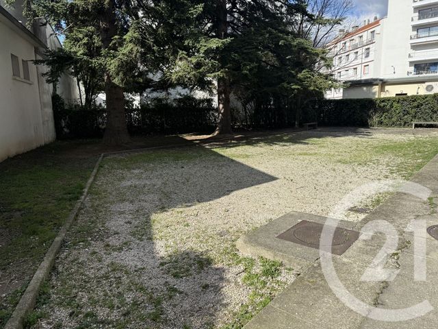 Appartement F2 à vendre - 2 pièces - 39.94 m2 - GRENOBLE - 38 - RHONE-ALPES - Century 21 Immobilier Du Palais