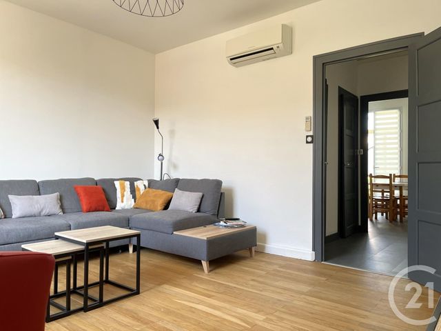 Appartement T2 à vendre - 2 pièces - 51.36 m2 - GRENOBLE - 38 - RHONE-ALPES - Century 21 Immobilier Du Palais