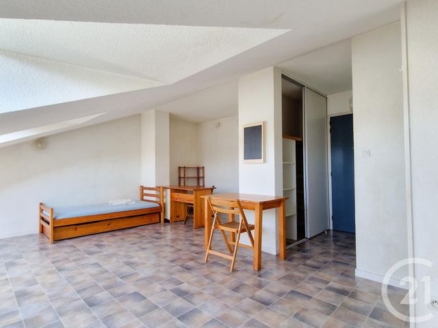 Appartement F1 à vendre - 1 pièce - 19.0 m2 - GRENOBLE - 38 - RHONE-ALPES - Century 21 Immobilier Du Palais