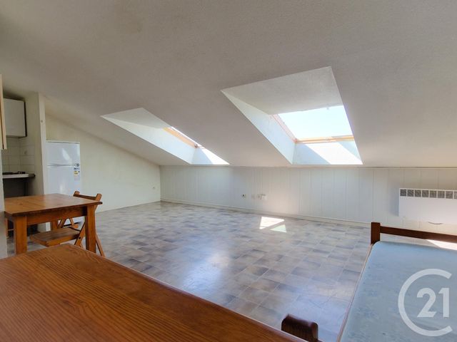 Appartement F1 à vendre - 1 pièce - 19.0 m2 - GRENOBLE - 38 - RHONE-ALPES - Century 21 Immobilier Du Palais