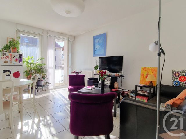 Appartement T3 à vendre - 3 pièces - 66.21 m2 - GRENOBLE - 38 - RHONE-ALPES - Century 21 Immobilier Du Palais