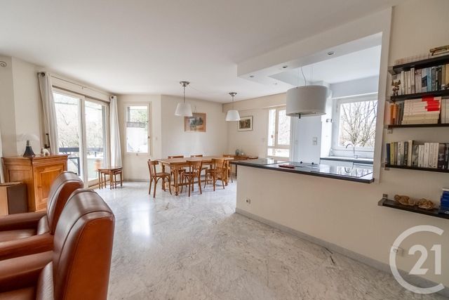 Appartement T3 à vendre - 3 pièces - 105.0 m2 - MEYLAN - 38 - RHONE-ALPES - Century 21 Immobilier Du Palais