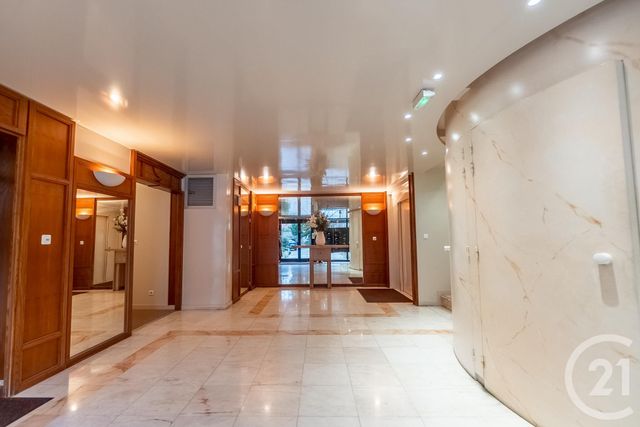 Appartement T3 à vendre - 3 pièces - 105.0 m2 - MEYLAN - 38 - RHONE-ALPES - Century 21 Immobilier Du Palais