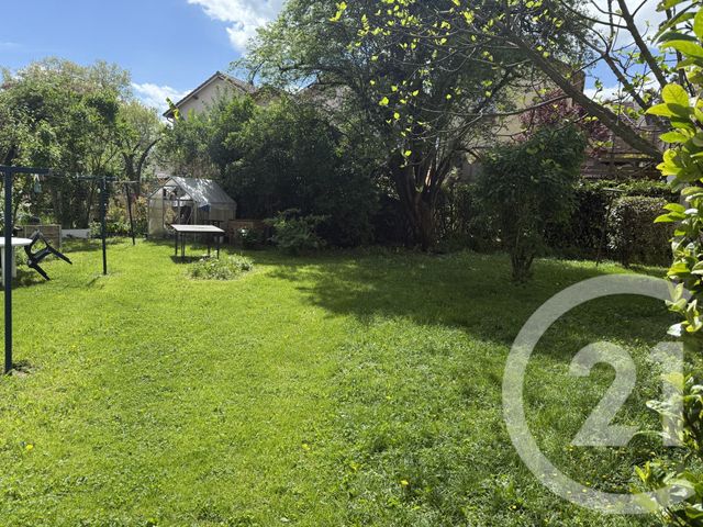 Afficher la photo en grand Appartement F3 à vendre - 3 pièces - 61.12 m2 - ST MARTIN D HERES - 38 - RHONE-ALPES - Century 21 Immobilier Du Palais