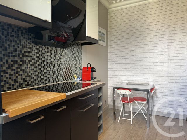 Afficher la photo en grand Appartement F3 à vendre - 3 pièces - 61.12 m2 - ST MARTIN D HERES - 38 - RHONE-ALPES - Century 21 Immobilier Du Palais