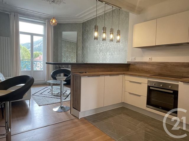 Appartement à vendre - 2 pièces - 34.3 m2 - GRENOBLE - 38 - RHONE-ALPES - Century 21 Immobilier Du Palais