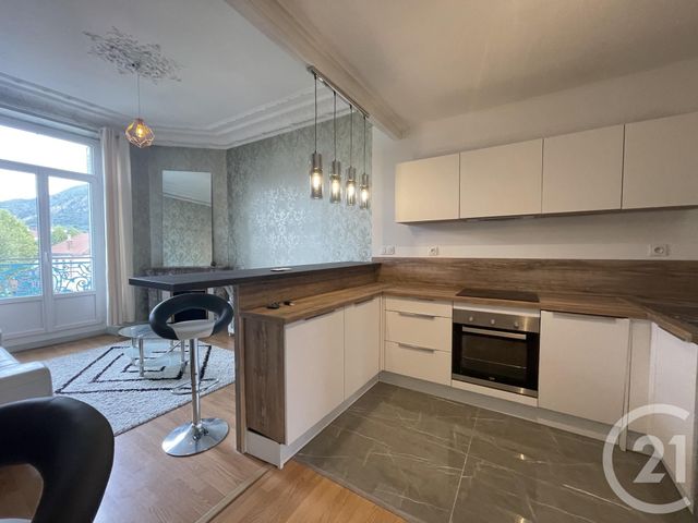 Appartement à vendre - 2 pièces - 34.3 m2 - GRENOBLE - 38 - RHONE-ALPES - Century 21 Immobilier Du Palais