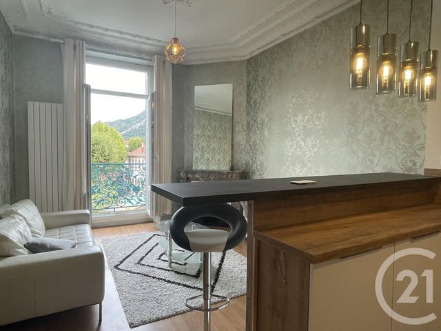 Appartement à vendre - 2 pièces - 34.3 m2 - GRENOBLE - 38 - RHONE-ALPES - Century 21 Immobilier Du Palais