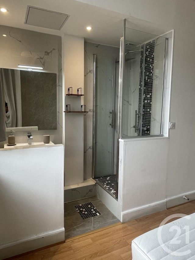 Appartement à vendre - 2 pièces - 34.3 m2 - GRENOBLE - 38 - RHONE-ALPES - Century 21 Immobilier Du Palais