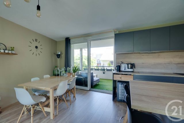 Appartement T3 à vendre - 3 pièces - 69.87 m2 - GRENOBLE - 38 - RHONE-ALPES - Century 21 Immobilier Du Palais