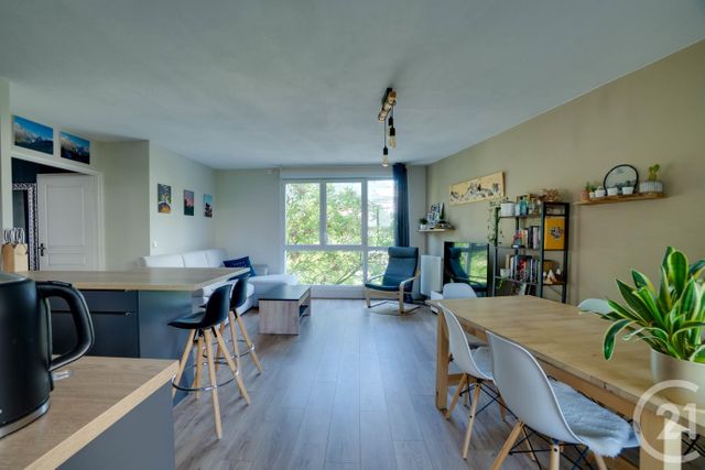 Appartement T3 à vendre - 3 pièces - 69.87 m2 - GRENOBLE - 38 - RHONE-ALPES - Century 21 Immobilier Du Palais