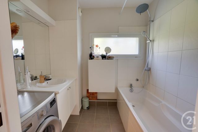 Appartement T3 à vendre - 3 pièces - 69.87 m2 - GRENOBLE - 38 - RHONE-ALPES - Century 21 Immobilier Du Palais