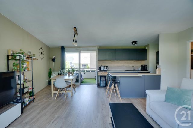 Appartement T3 à vendre - 3 pièces - 69.87 m2 - GRENOBLE - 38 - RHONE-ALPES - Century 21 Immobilier Du Palais