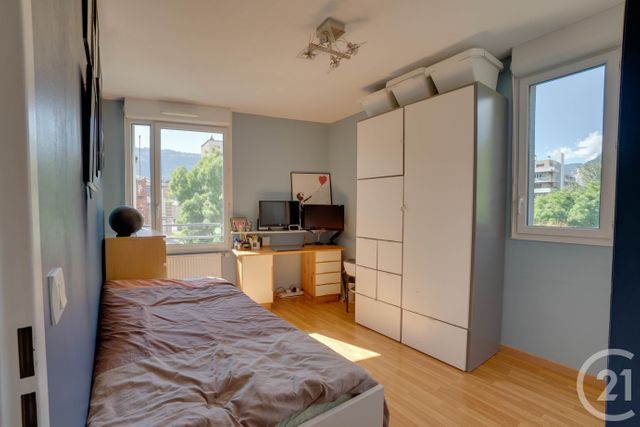 Appartement T3 à vendre - 3 pièces - 69.87 m2 - GRENOBLE - 38 - RHONE-ALPES - Century 21 Immobilier Du Palais