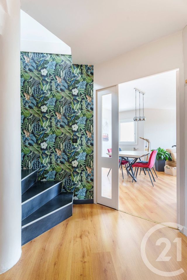 Appartement T6 à vendre - 6 pièces - 110.81 m2 - EYBENS - 38 - RHONE-ALPES - Century 21 Immobilier Du Palais