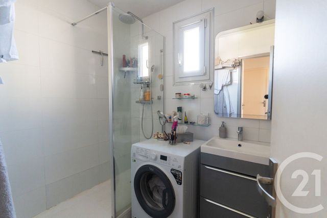 Appartement T4 à vendre - 4 pièces - 84.89 m2 - FONTAINE - 38 - RHONE-ALPES - Century 21 Immobilier Du Palais