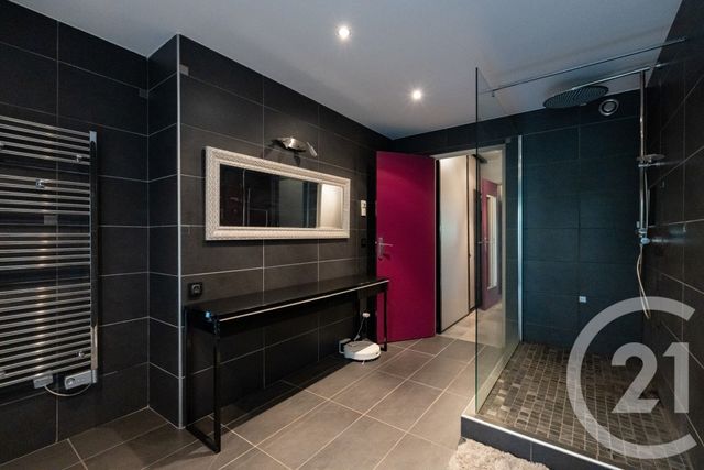 maison à vendre - 6 pièces - 136.32 m2 - ST MARTIN D HERES - 38 - RHONE-ALPES - Century 21 Immobilier Du Palais