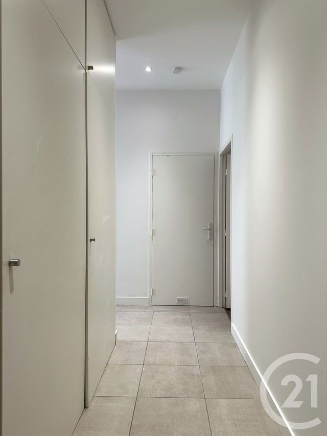 Appartement T2 à vendre - 2 pièces - 39.87 m2 - GRENOBLE - 38 - RHONE-ALPES - Century 21 Immobilier Du Palais