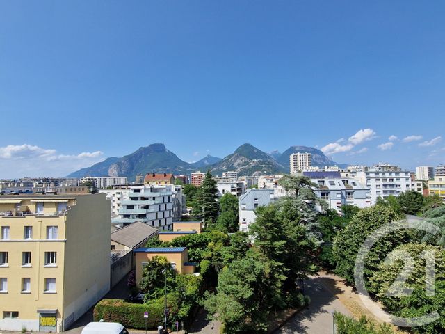 Appartement F1 à vendre - 1 pièce - 29.0 m2 - GRENOBLE - 38 - RHONE-ALPES - Century 21 Immobilier Du Palais