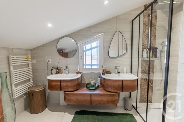 maison à vendre - 6 pièces - 154.26 m2 - SEYSSINS - 38 - RHONE-ALPES - Century 21 Immobilier Du Palais