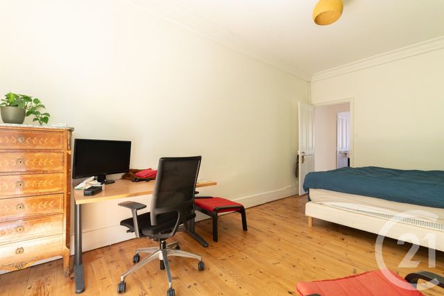 Appartement T3 à vendre - 3 pièces - 79.2 m2 - GRENOBLE - 38 - RHONE-ALPES - Century 21 Immobilier Du Palais