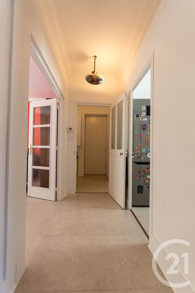 Appartement T3 à vendre - 3 pièces - 79.2 m2 - GRENOBLE - 38 - RHONE-ALPES - Century 21 Immobilier Du Palais