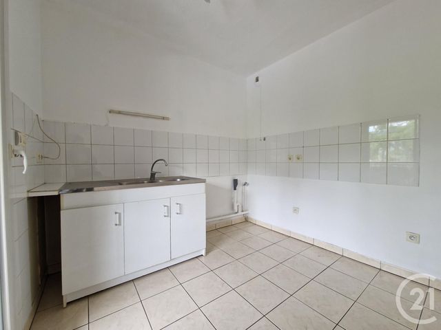 Appartement F2 à vendre - 2 pièces - 43.18 m2 - ECHIROLLES - 38 - RHONE-ALPES - Century 21 Immobilier Du Palais