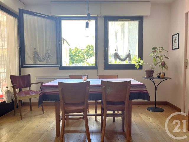 Appartement T4 à vendre - 4 pièces - 92.75 m2 - GRENOBLE - 38 - RHONE-ALPES - Century 21 Immobilier Du Palais