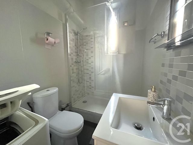 Appartement T2 à vendre - 2 pièces - 46.76 m2 - GRENOBLE - 38 - RHONE-ALPES - Century 21 Immobilier Du Palais