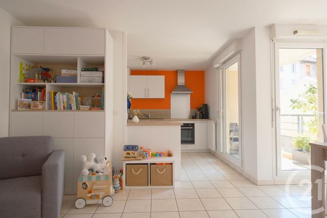 Appartement F3 à vendre - 3 pièces - 69.0 m2 - GRENOBLE - 38 - RHONE-ALPES - Century 21 Immobilier Du Palais