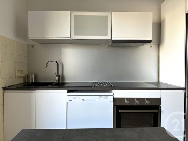 Appartement T2 à vendre - 2 pièces - 59.04 m2 - GRENOBLE - 38 - RHONE-ALPES - Century 21 Immobilier Du Palais